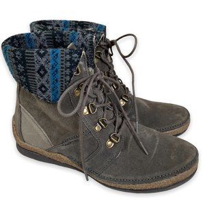 Propet Dayna Water repellent suede cozy pile lined lace up ankle boots Size 8